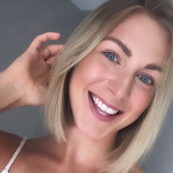 Meet your Posher, Natalie - Picture 1 of 1